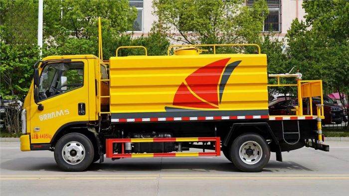 Foton M5 Water Bowser