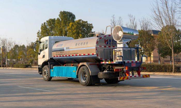 Dongfeng Electric Water Truck