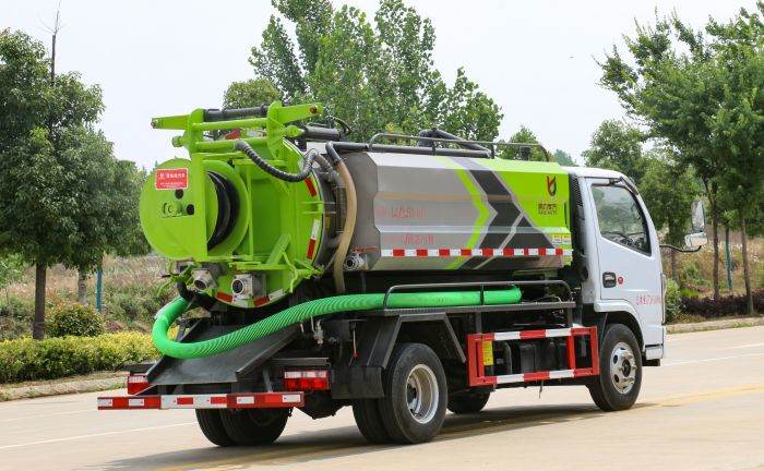 Dongfeng 4m³ Sewer Cleaning Truck