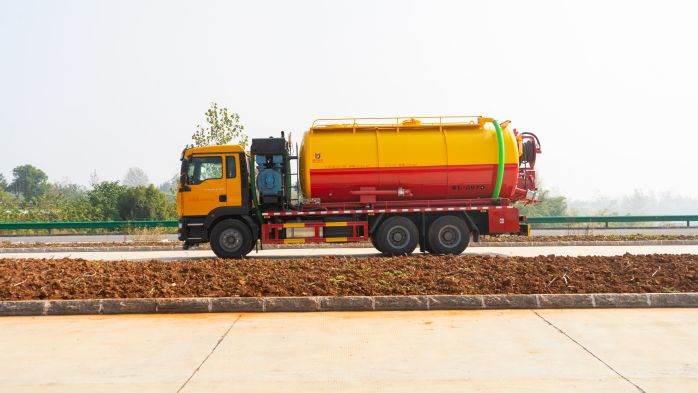 Sinotruk Shandeka 18m³ Sewer Cleaning Truck