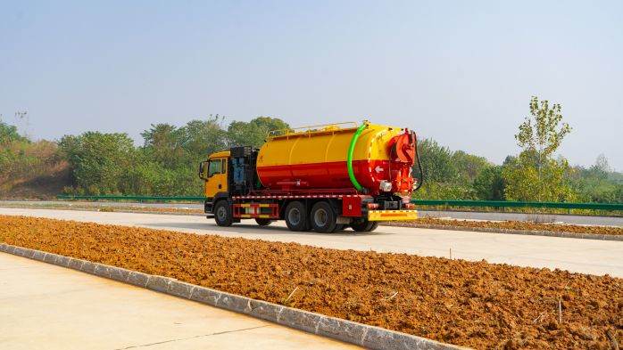 Sinotruk Shandeka 18m³ Sewer Cleaning Truck