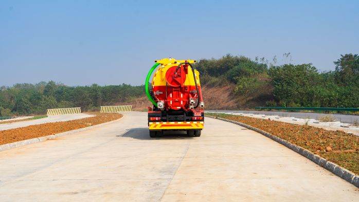 Sinotruk Shandeka 18m³ Sewer Cleaning Truck