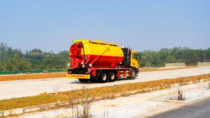 Sinotruk Shandeka 18m³ Sewer Cleaning Truck