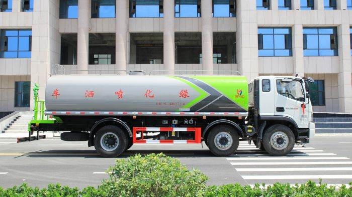 Foton ES5 water tank truck