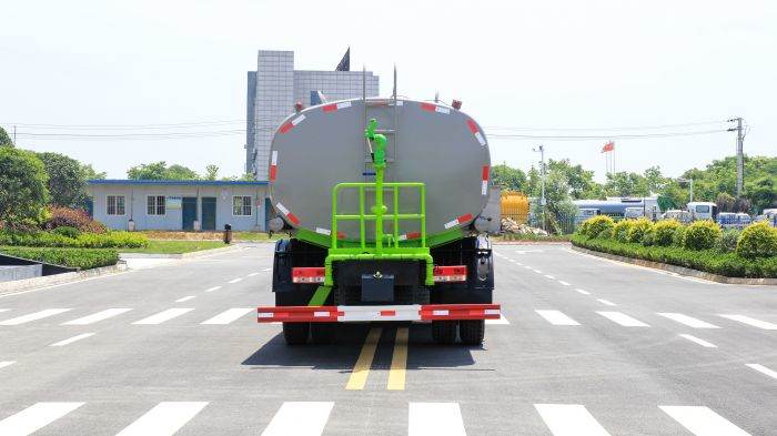 Foton ES5 water tank truck