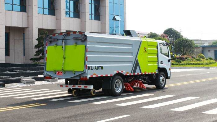 Dongfeng Capt Road Rweeper Truck
