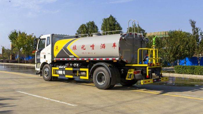 FAW J6L Sprinkler Truck