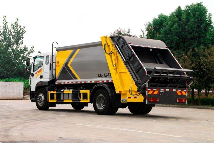 Foton Auman Refuse Trucks