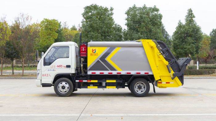 FOTON Rear Load Garbage Trucks
