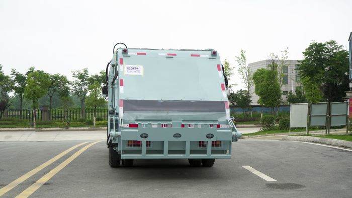 JMC Refuse Trucks