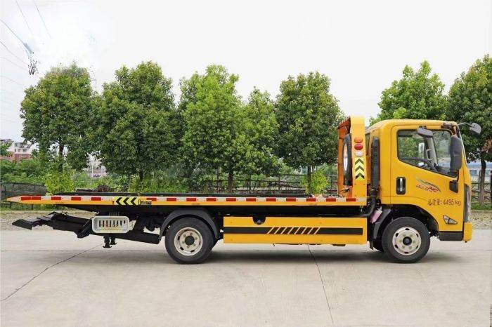 JAC tow truck