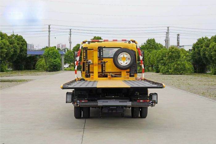 JAC tow truck