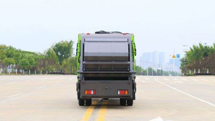ISUZU Rear Load Garbage Trucks