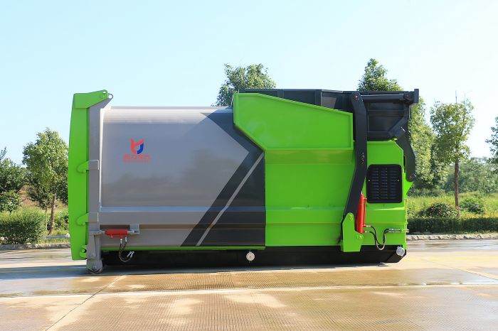 12m³ Mobile waste compactor