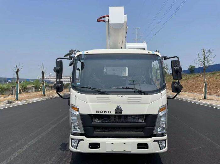 HOWO 28m Truck Mounted Aerial Lifts