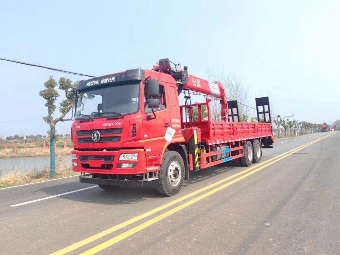 SHACMAN 6×4  Loader Crane