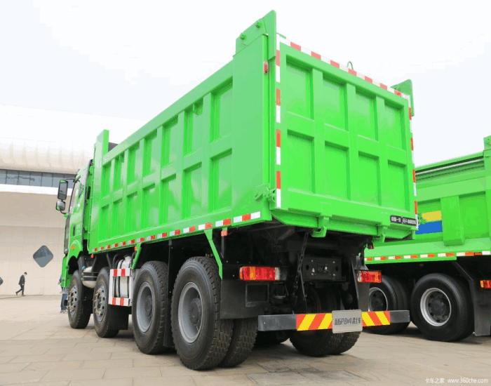 FAW J6P 8×4 dump truck
