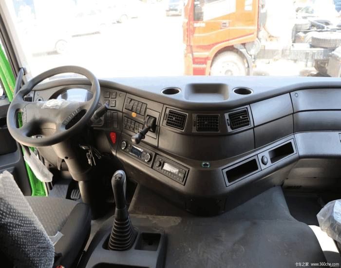 GENLYON 8×4dump truck