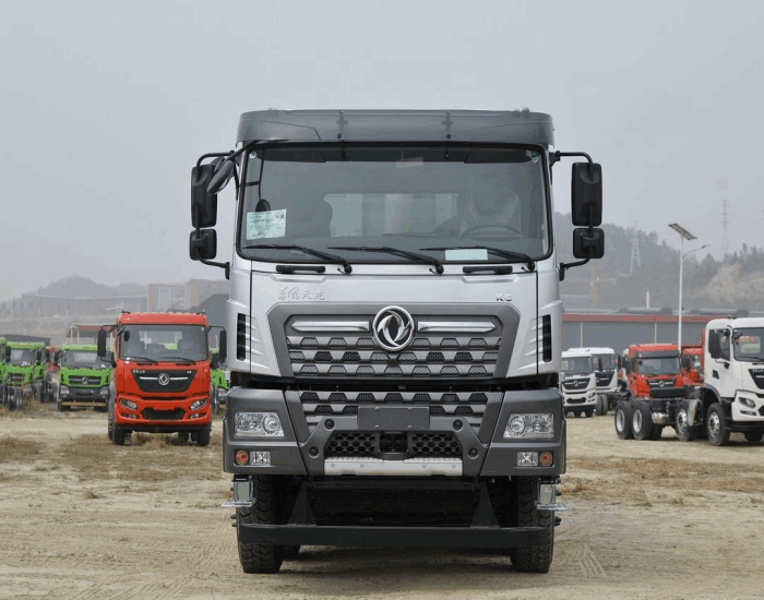 Dongfeng KC 8×4 dump truck