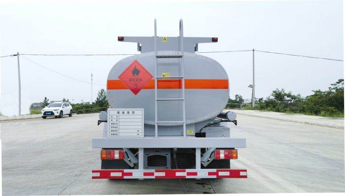 HOWO 8500 litre fuel tanker