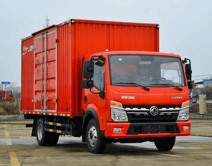 Dolica D6 box truck