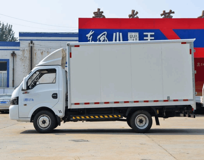 Dongfeng Box Truck