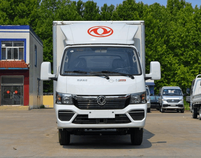 Dongfeng Box Truck