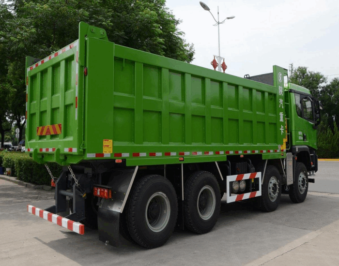 Shacman X5000 dump truck