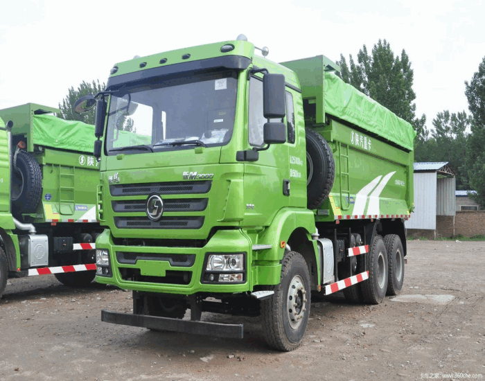 Shacman M3000 dump truck