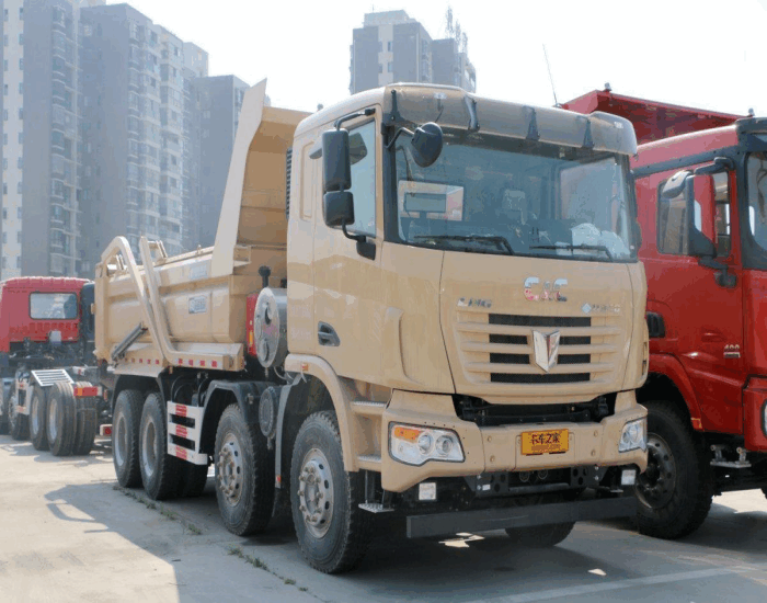 C＆C LNG 8×4dump truck