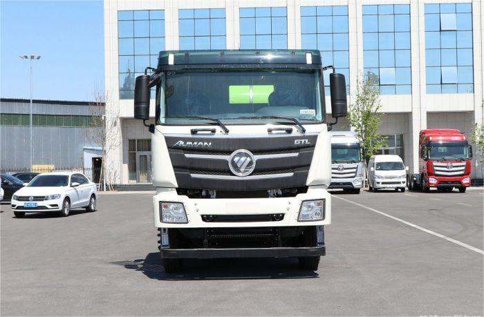 FOTON Auman GTL 8X4 Concrete Mixer Truck