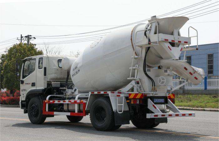 FOTON Rowor ES5 4X2 Concrete Mixer Truck