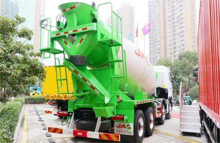 JAC GeRuiFa 8X4  Concrete Mixer Truck