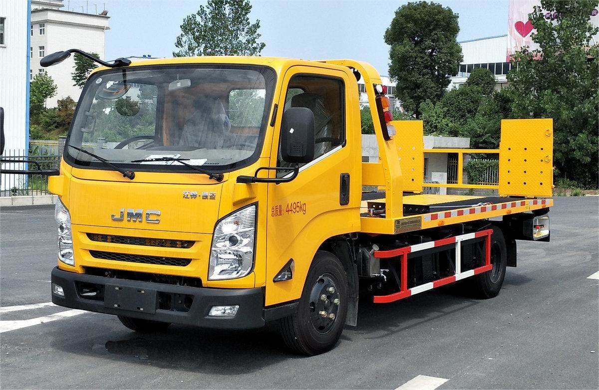 JMC Small tow truck