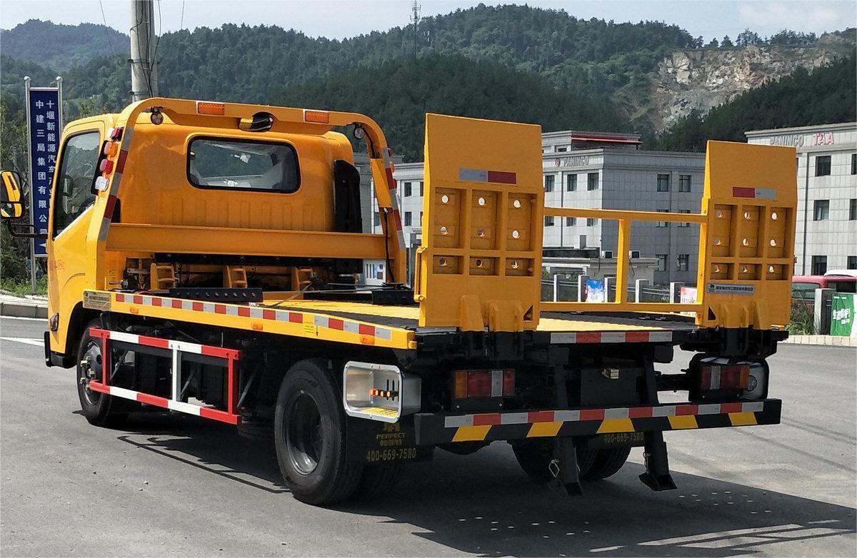 JMC Small tow truck