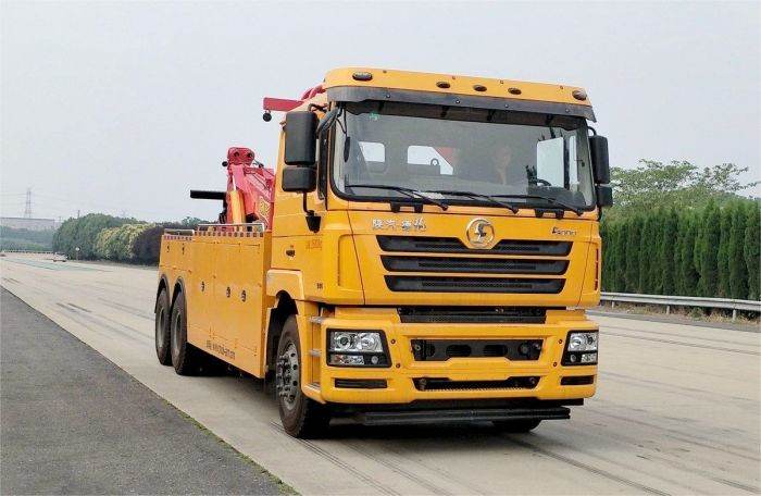 Shacman heavy duty towing