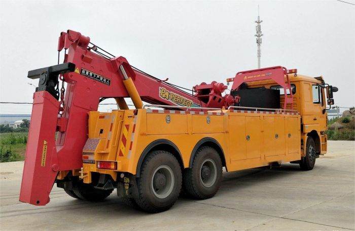 Shacman heavy duty towing
