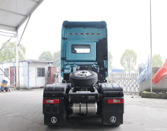Beiben Benma 6×4 Road Tractor