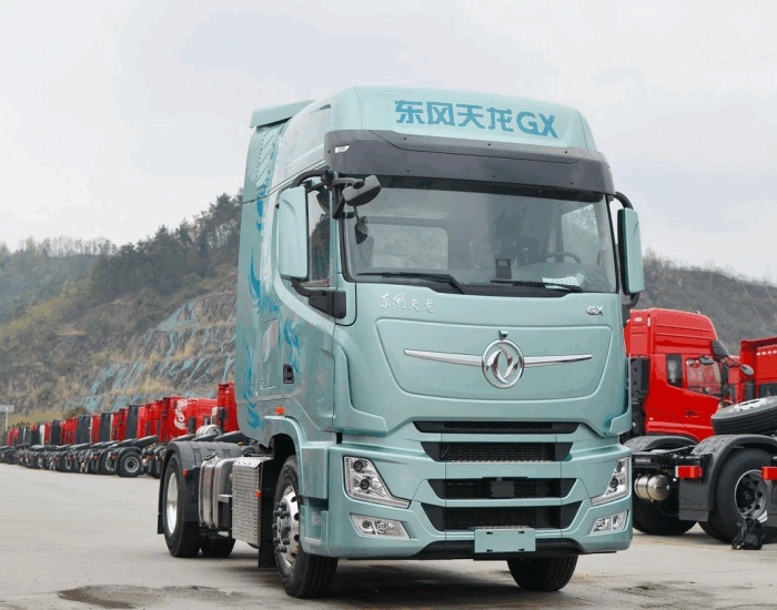 Dongfeng 4×2 Road Tractor