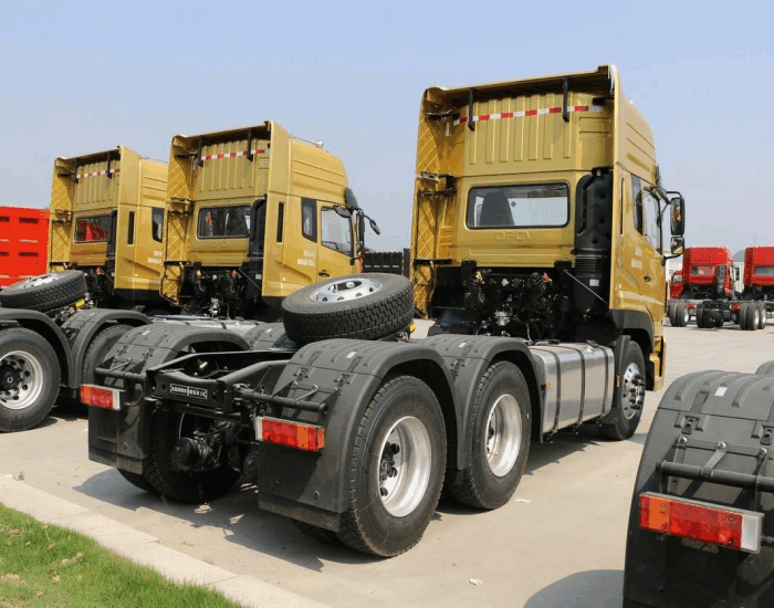 Dongfeng 6×4 Road Tractor