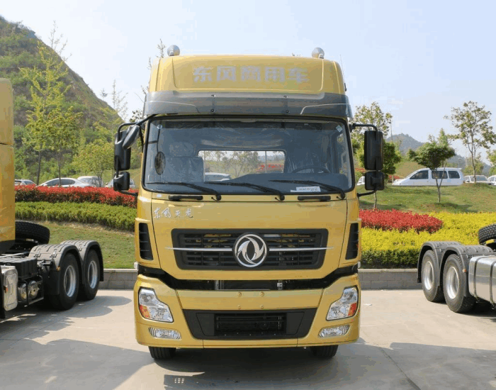 Dongfeng 6×4 Road Tractor