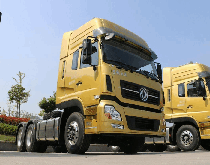 Dongfeng 6×4 Road Tractor