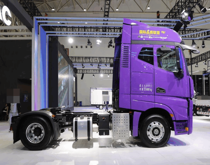 JAC Gelfa 4×2 Road Tractor