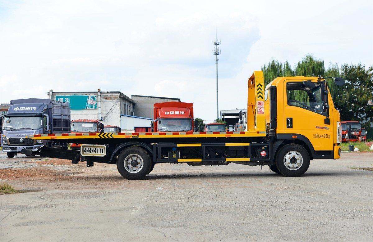 HOWO small Tow Truck Tow
