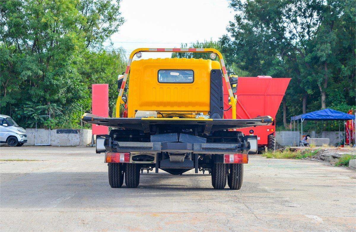 HOWO small Tow Truck Tow