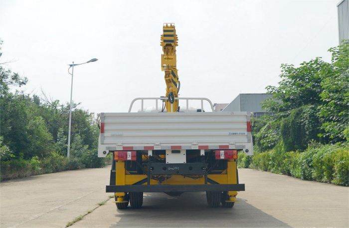 Kaima M3 4X2 Loader Crane