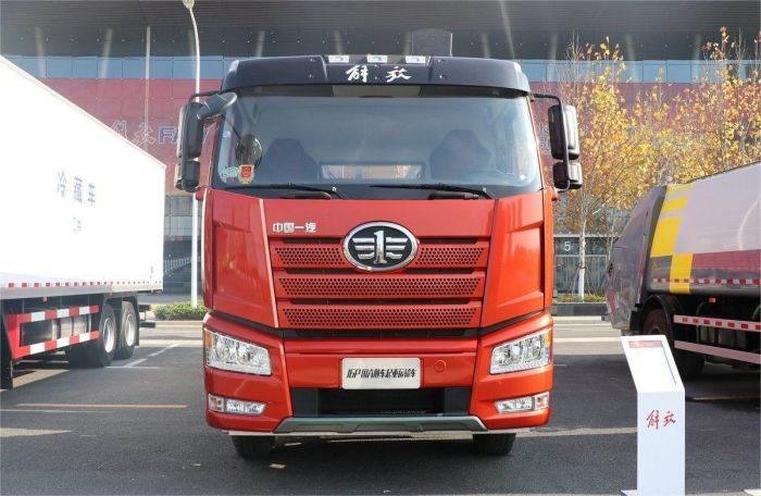 FAW J6P 8X4  Loader Crane