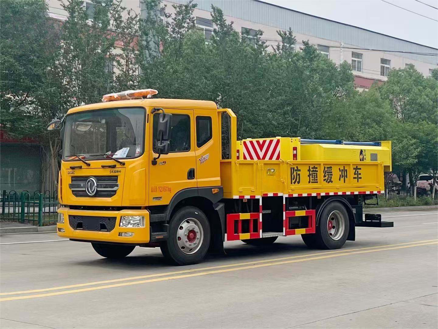 DFAC D9 Attenuator Truck