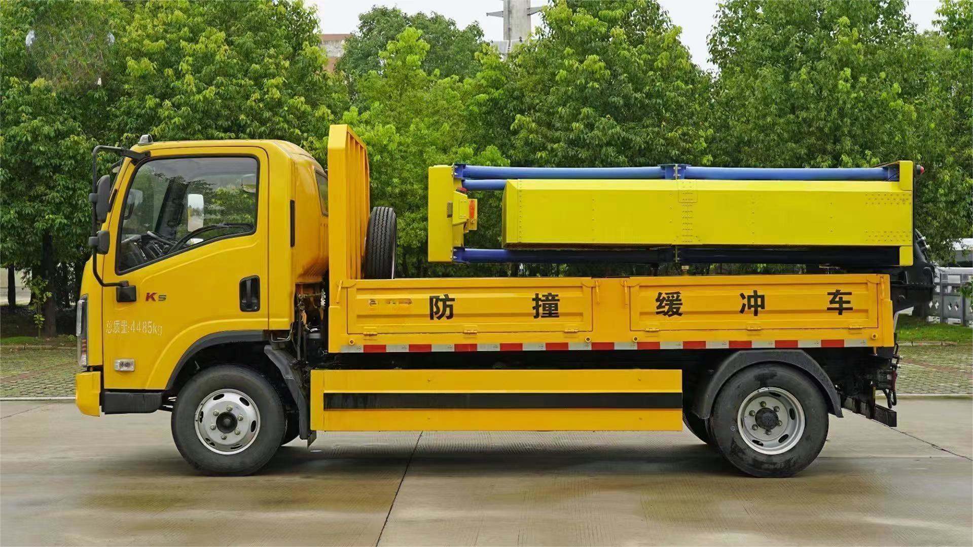 JAC Attenuator Trucks
