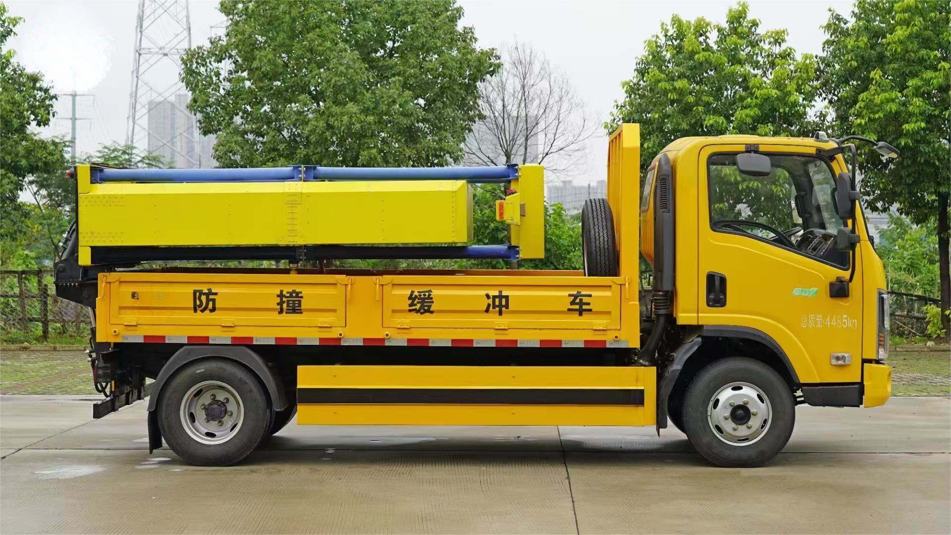 JAC Attenuator Trucks